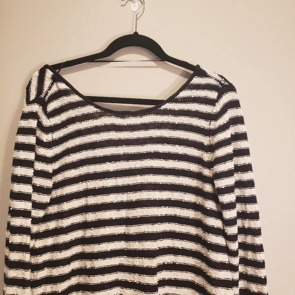 Free People black and cream striped long sweater swing tunic dress Size Medium - Picture 3 of 7